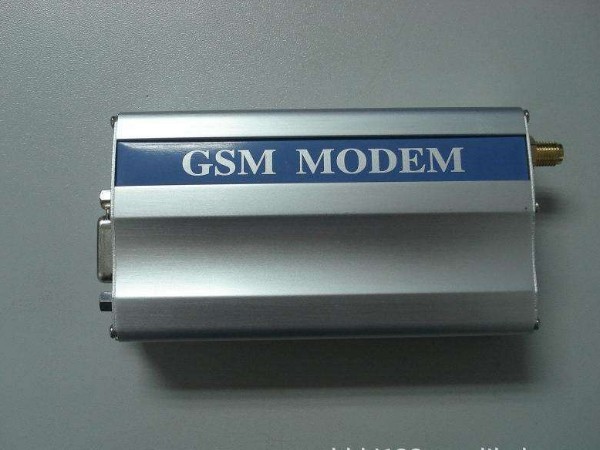 短信貓(GSM MODEM)在動(dòng)環(huán)檢測報(bào)警系統(tǒng)中的使用